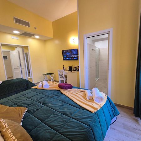Residenze Serventi Longhi Rome Buitenkant foto