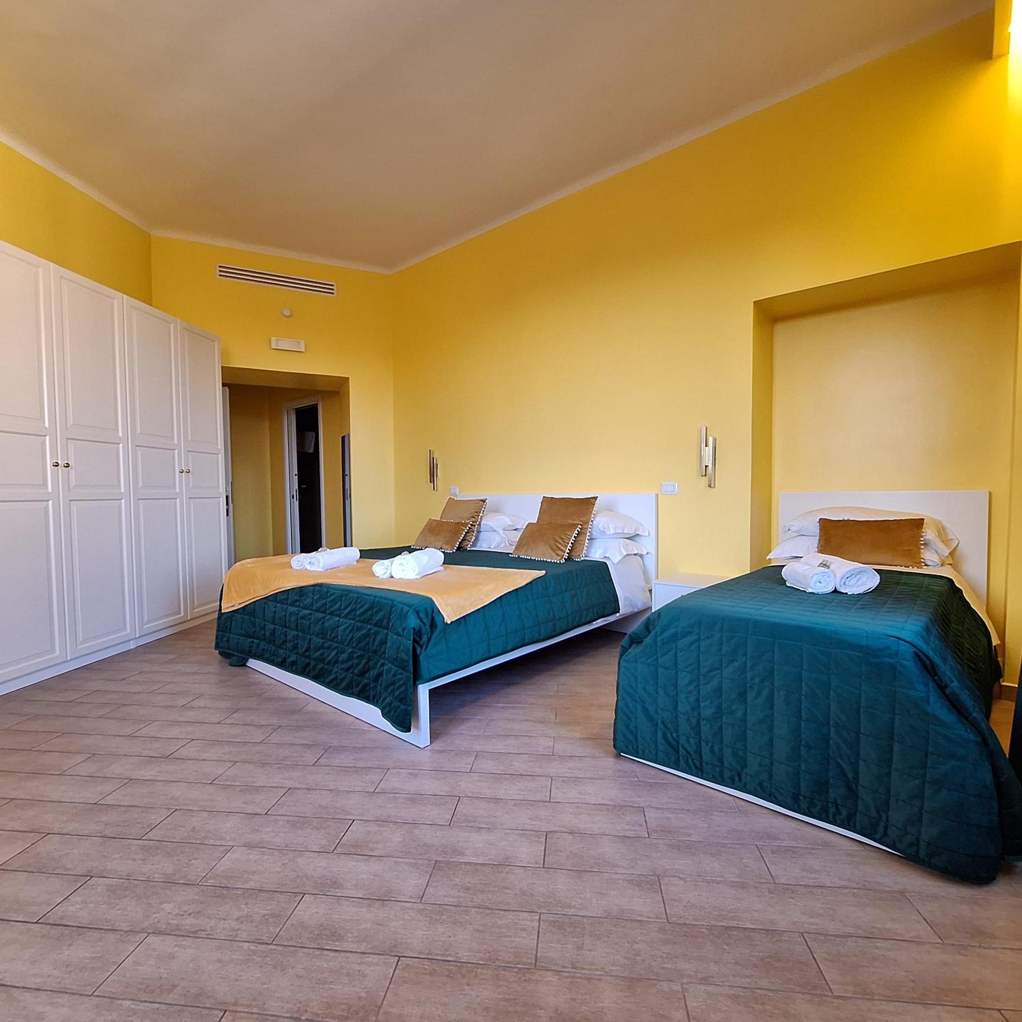 Residenze Serventi Longhi Rome Buitenkant foto