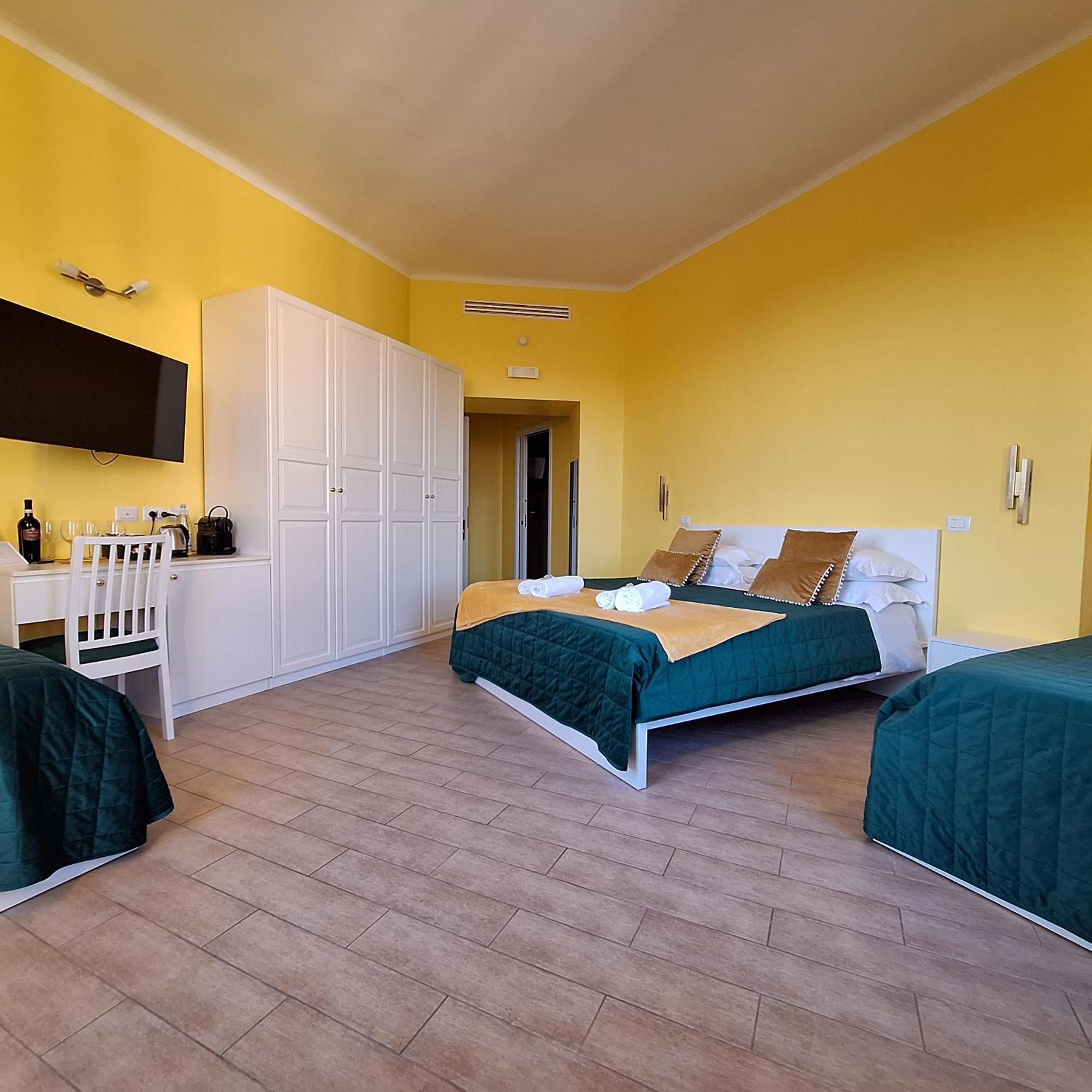 Residenze Serventi Longhi Rome Buitenkant foto