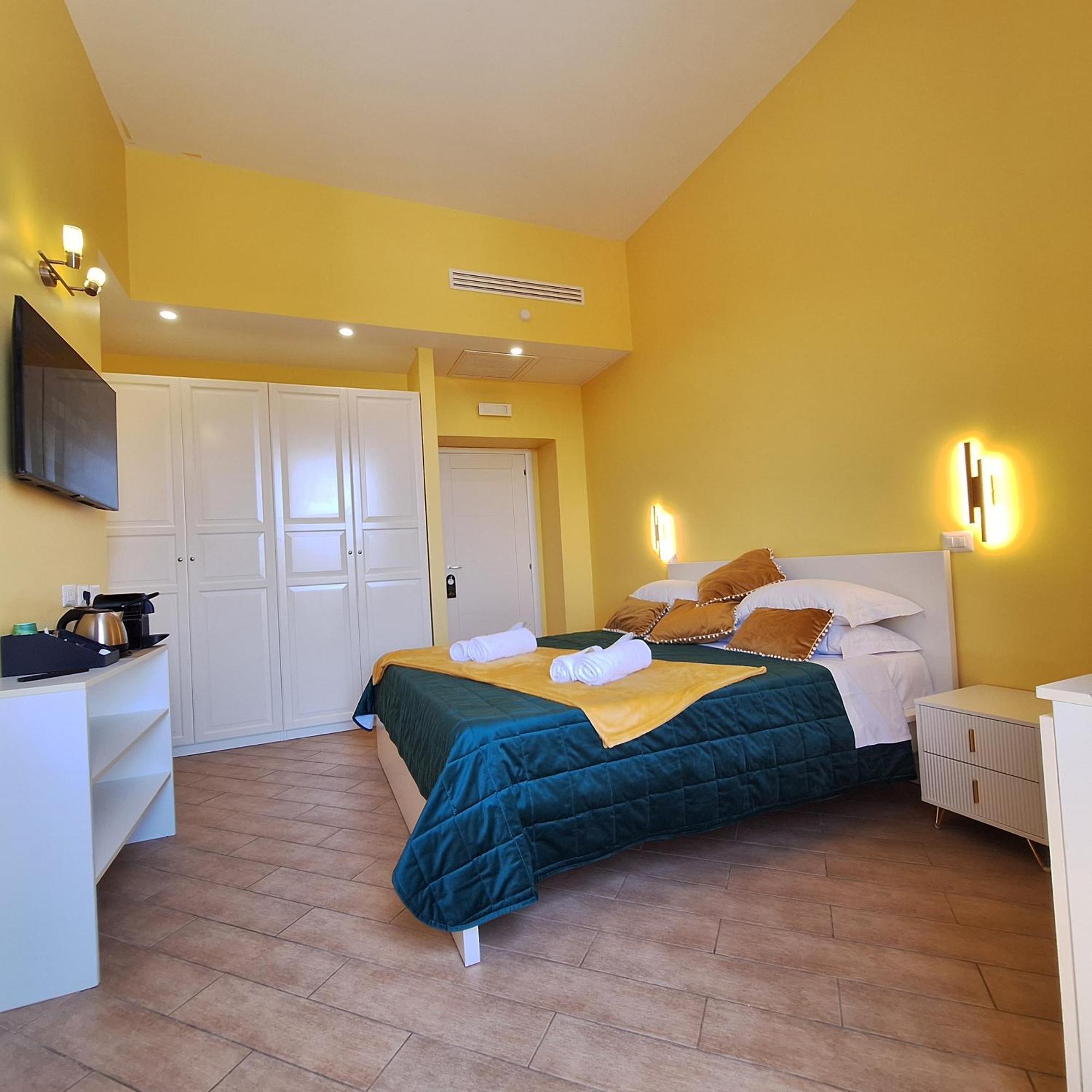 Residenze Serventi Longhi Rome Buitenkant foto