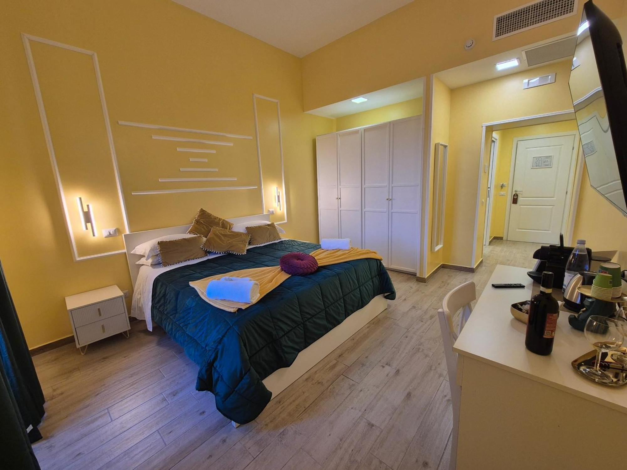 Residenze Serventi Longhi Rome Buitenkant foto